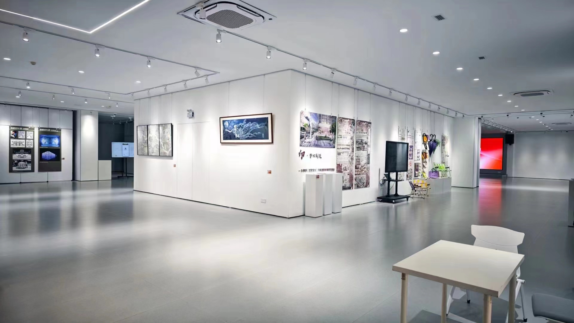 跨界融合，創新表達 我校設計學院教師雙年展以多元化探索引領未來