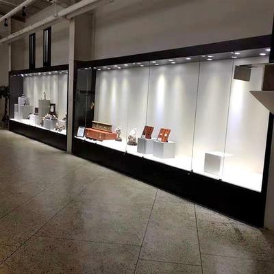 博物館展柜 成批采購價格、設(shè)計(jì)要點(diǎn)與上門安裝全解析